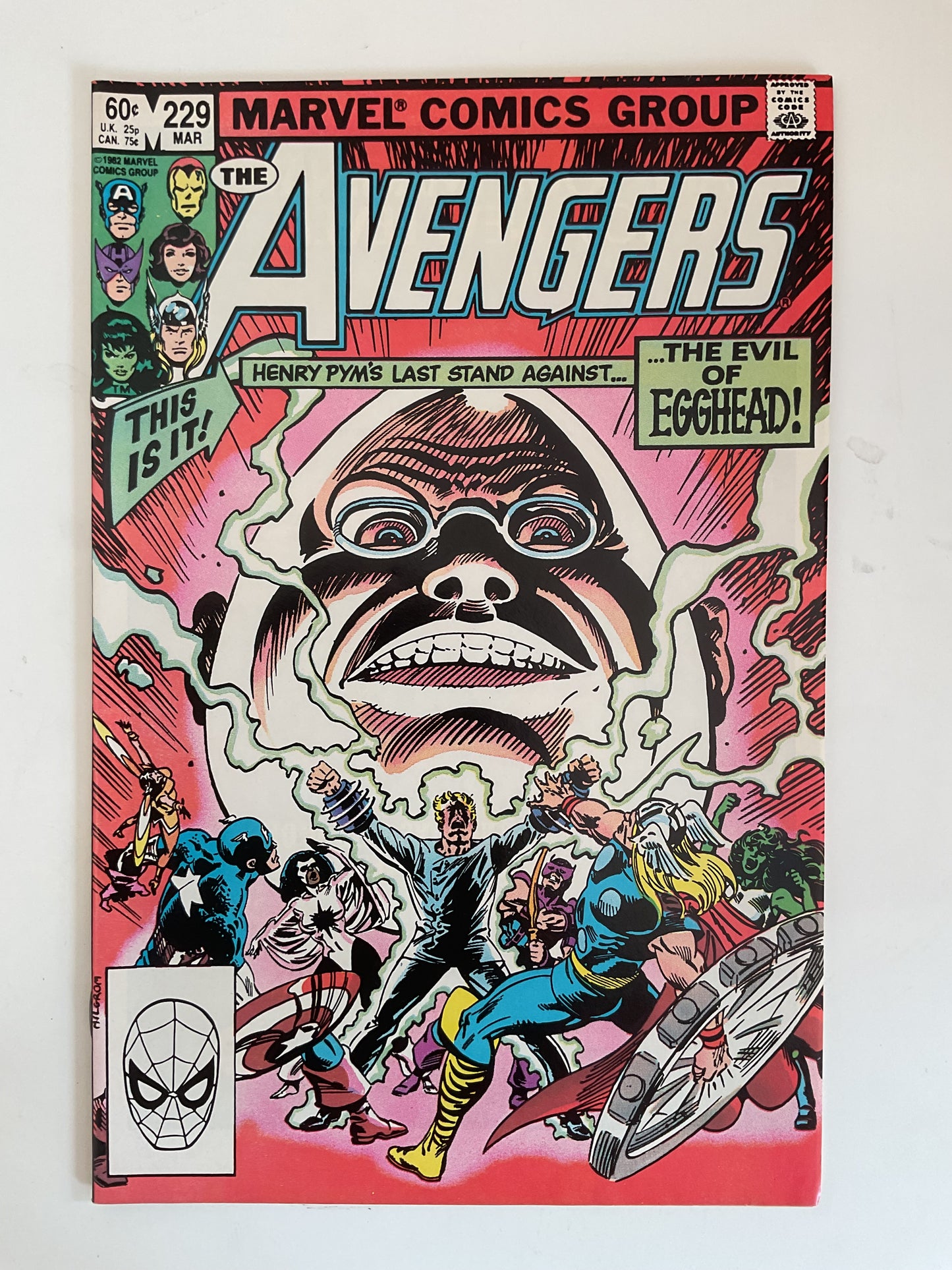Avengers #229 1982 Marvel Comics