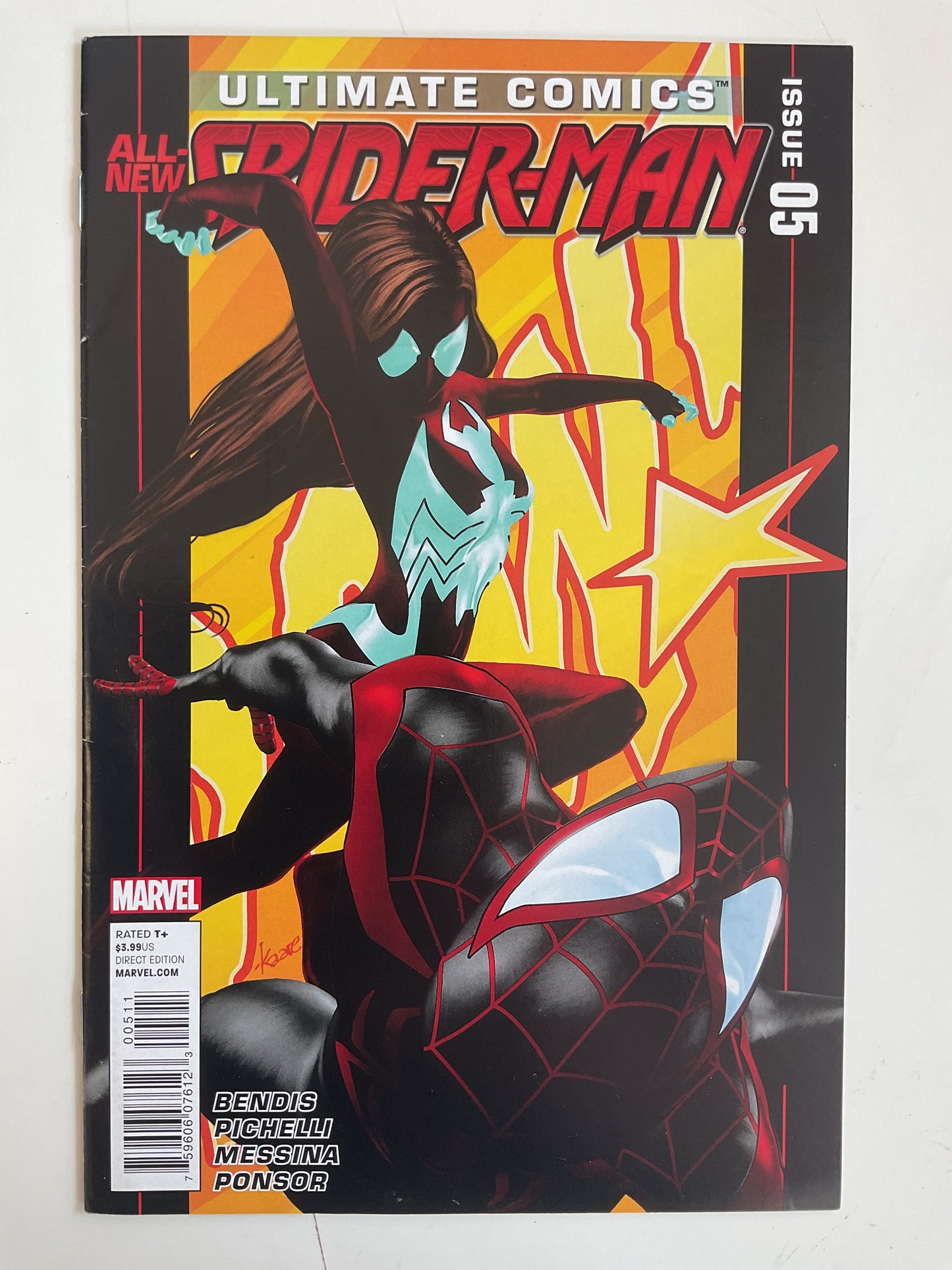 Ultimate Comics All-New Spider-Man #1 2011 Marvel Comics 1st Black And Red Suit